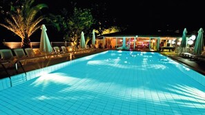 Outdoor pool - Koukias Village (Skiathos)