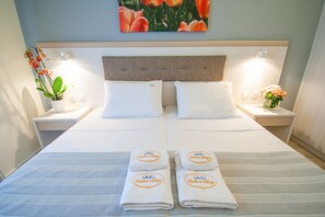 開放式客房 (3 Guests) | 免費折疊床/加床、免費無線上網、床單