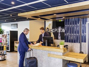 Exterior - ibis budget Paris Porte d'Italie Est (Le Kremlin-Bicetre)