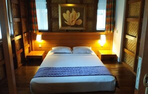 Suite (Arileu) | 1 Schlafzimmer, Schreibtisch, kostenloses WLAN, Bettwäsche