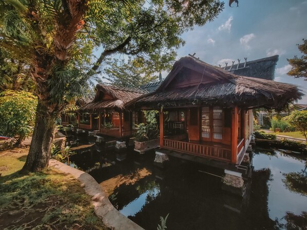 Front of property - Kampung Sumber Alam Garut Powered by Archipelago (Garut)