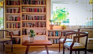 Library - Villa Vicky (Hersonissos)