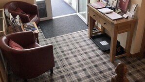 Unclassified image, 2 of 27, button - Ben Nevis Guest House (Fort William)