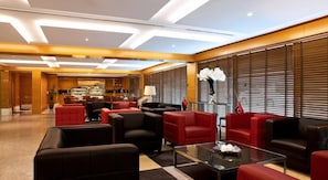 Lobby - Golden Sands Hotel Apartments (Dubai)
