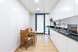 Room - Golden Sands Hotel Apartments (Dubai)