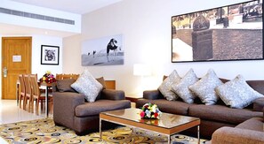 View from property - Golden Sands Hotel Apartments (Dubai)