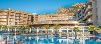 Turunc Premium Hotel