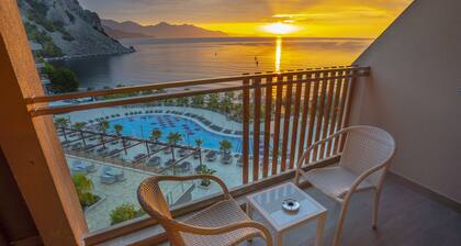 Turunc Premium Hotel