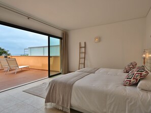 Superior appartement, 3 slaapkamers, privézwembad | Kameruitzicht