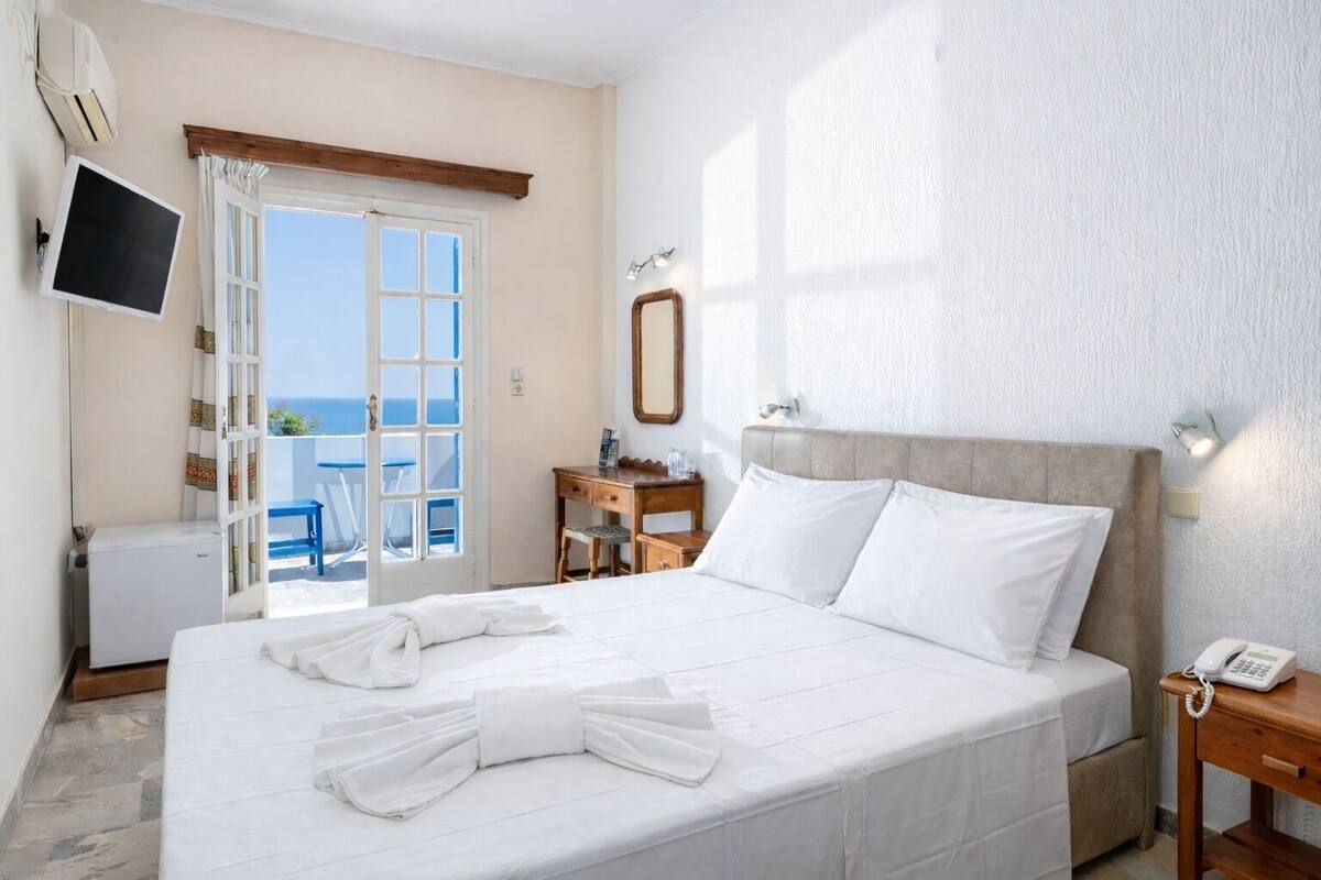 Classic Double Room, Sea View