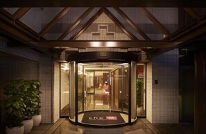 Exterior - the b suidobashi (Tokyo)