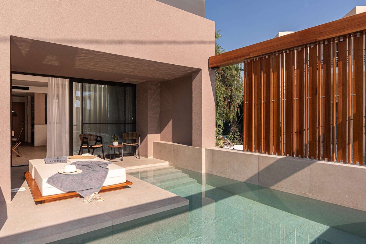 Habitación doble exclusiva, alberca privada | Ropa de cama hipoalergénica y escritorio