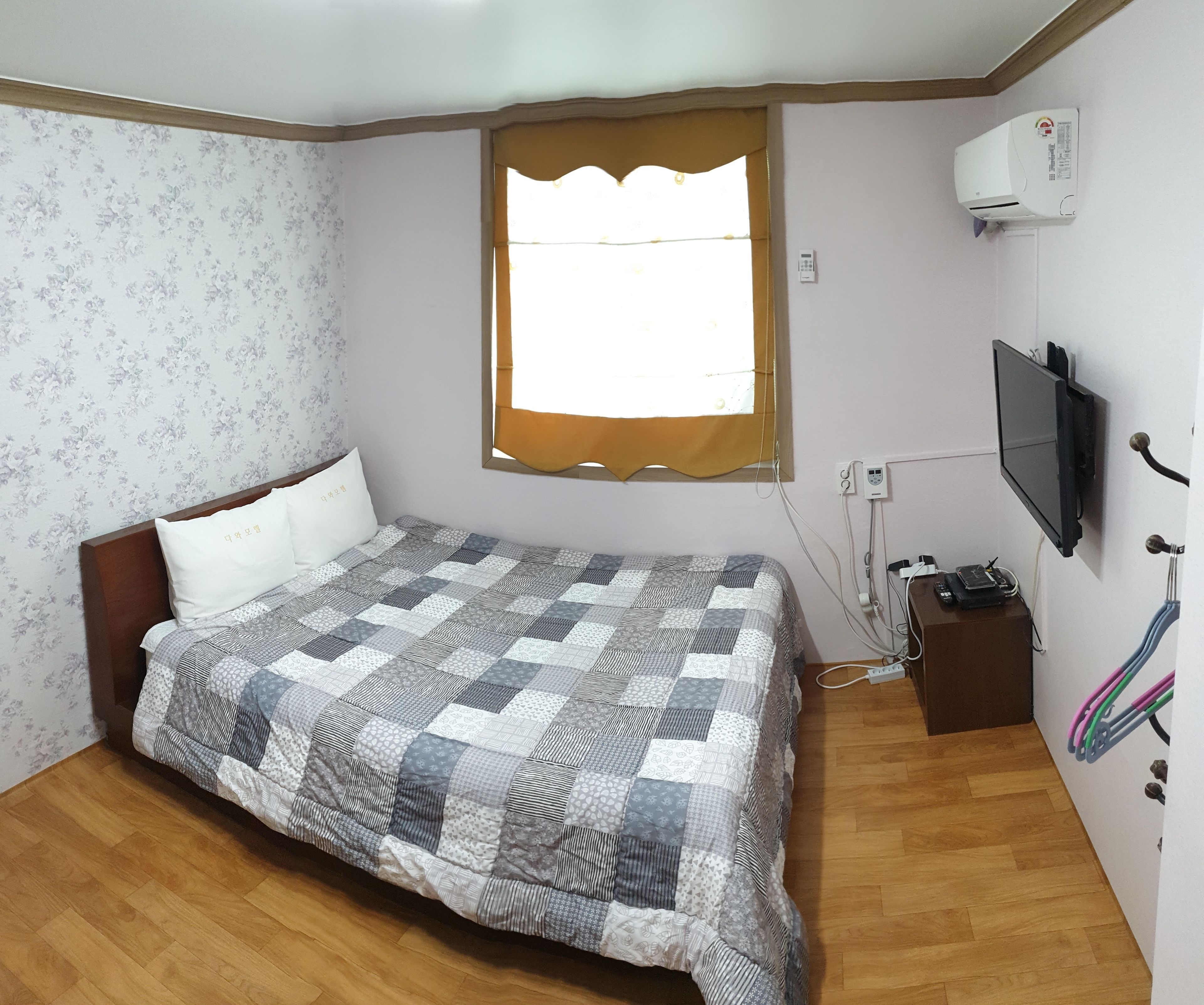 room, 2 bedrooms | 1 bedroom, free wifi