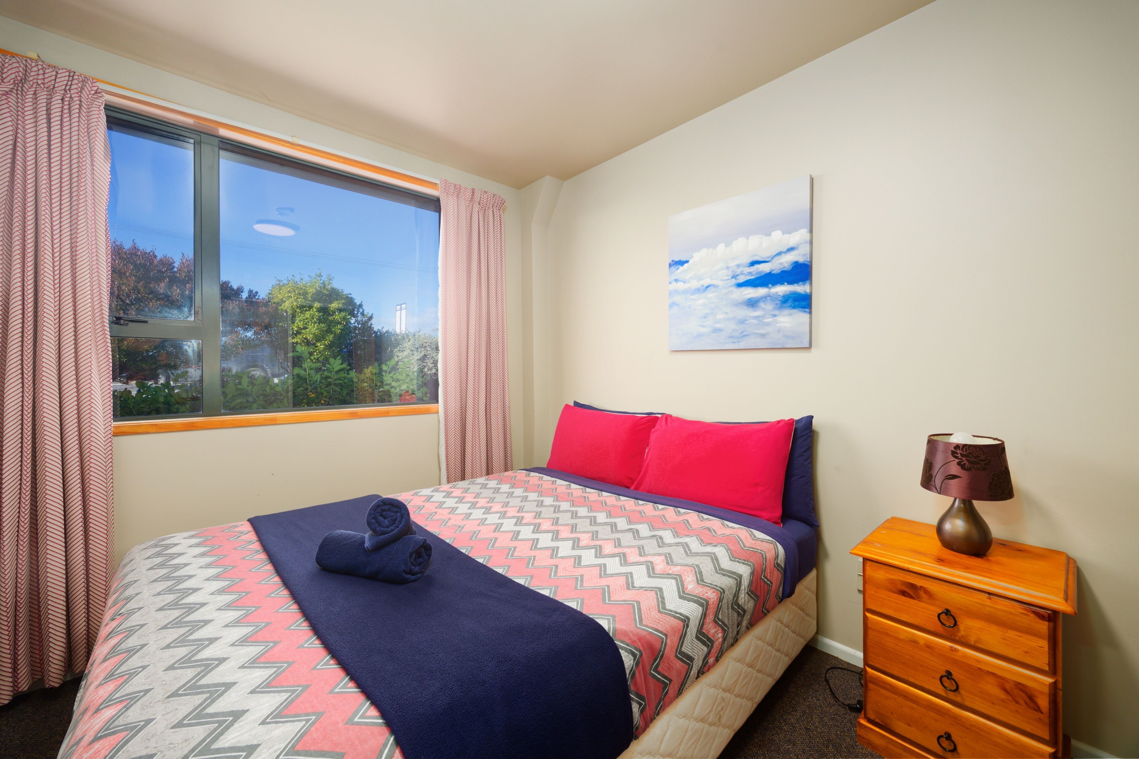 Standard Double , Shared Bathroom | In-room safe, WiFi (free), bed sheets