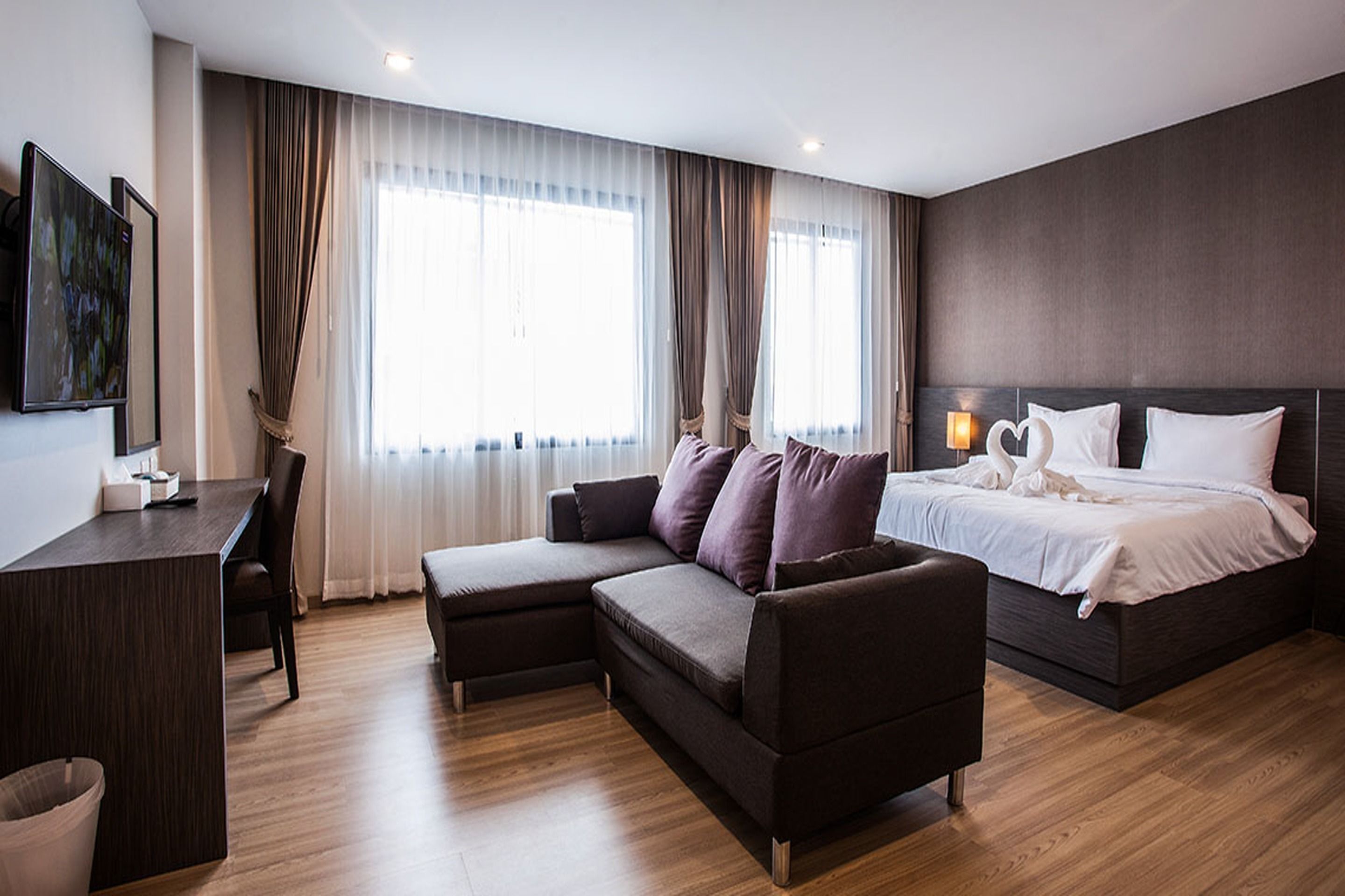 Minibar, in-room safe, desk, blackout curtains