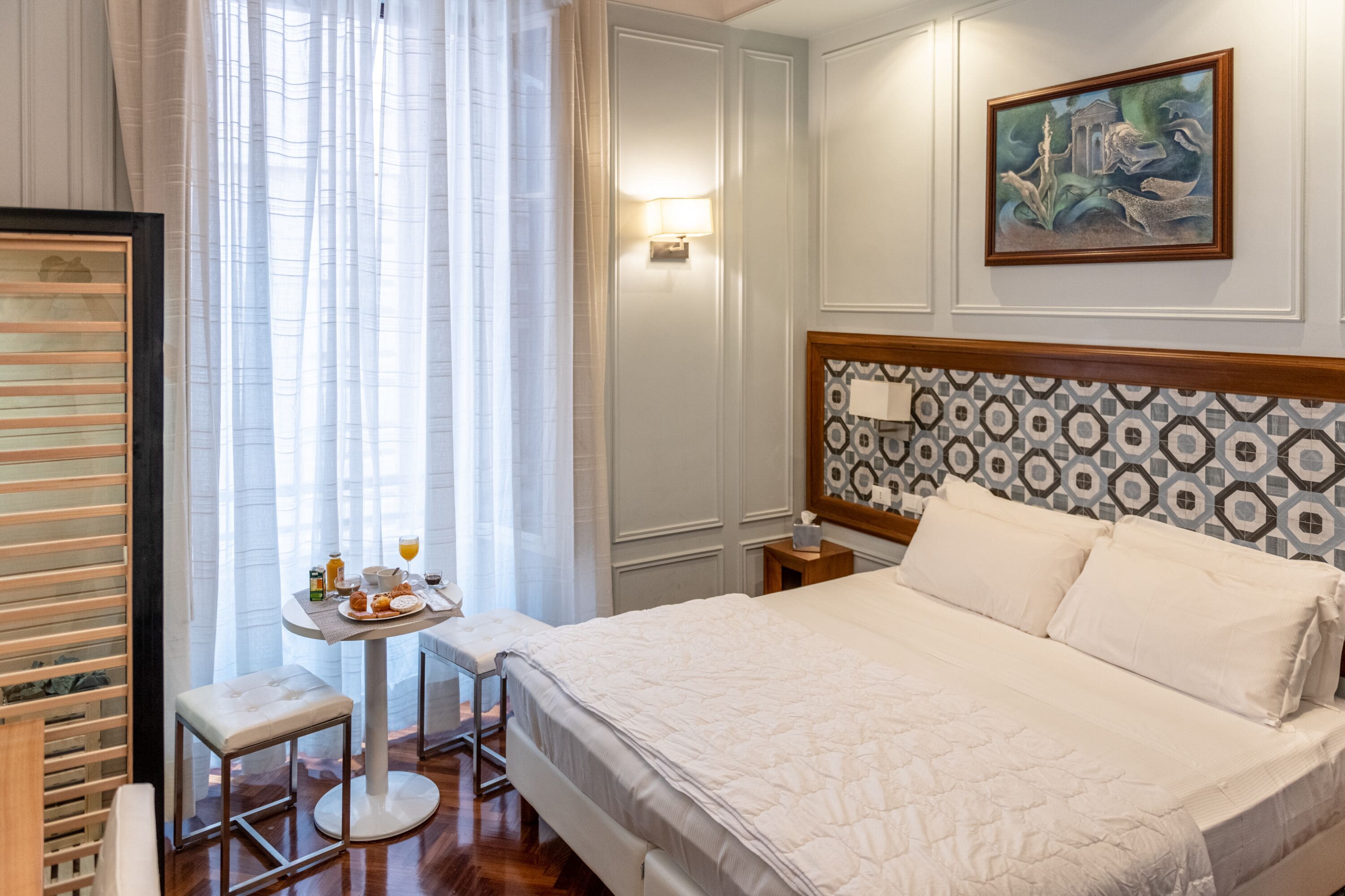 Senior Studio Suite | Egyptian cotton sheets, premium bedding, minibar, in-room safe