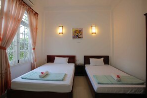 Superior Twin Room | Minibar, desk, soundproofing, free WiFi - Mango Garden Hoi An Homestay (Da Nang)