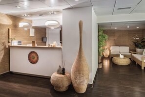 Lobby - Melia Sol y Nieve (Monachil)