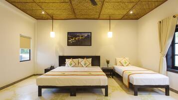 Deluxe-Dreibettzimmer | Minibar, Schreibtisch, kostenloses WLAN