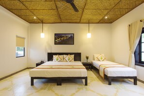 华丽三人房 | 迷你吧、办公桌、免费 WiFi