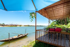 Exterior - Green Grass Land Villa (Da Nang)