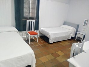 Room - Montesol (Monachil)