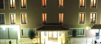 El Tollo Hotel Restaurante