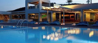 Thalatta Seaside Hotel