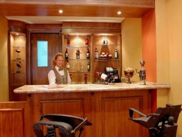 Bar (en la propiedad)