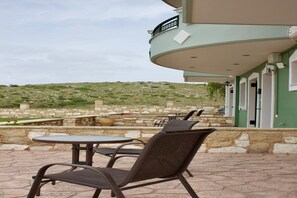 Outdoor dining - Niforos Panorama (Kefalonia)
