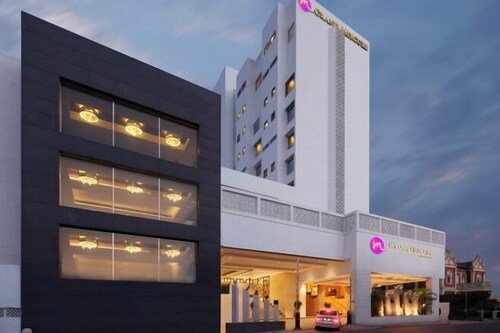 Grand Mercure Vadodara Surya Palace