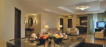 Grand Mercure Vadodara Surya Palace