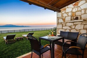 Villa | Terraza o patio