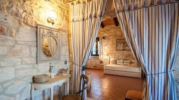 Huvila | Oleskelualue | Taulutelevisio, DVD-soitin, pöytätennispöytä