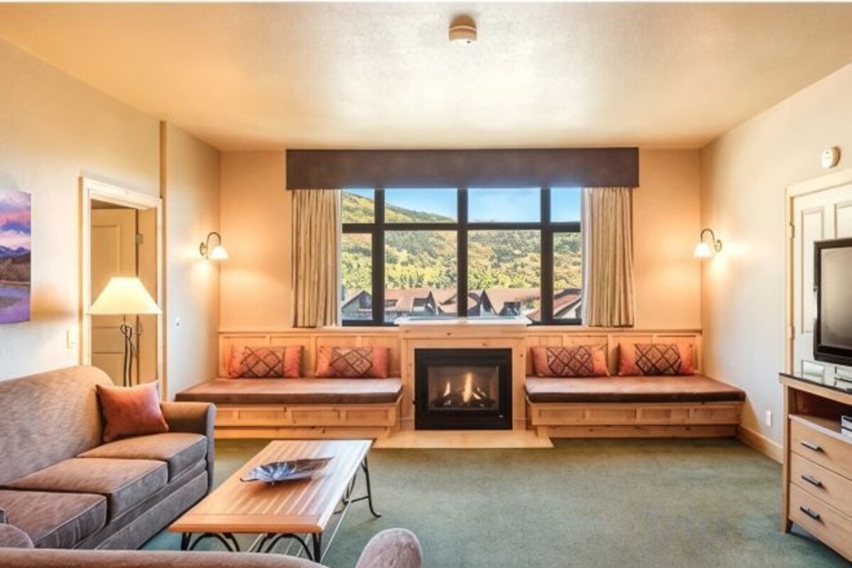 2 Bedroom/2 Queen/ 2 Bath Condo