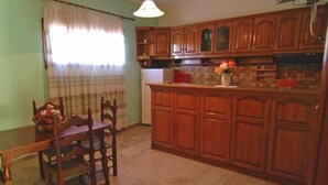 Unclassified image, 4 of 6, button - Haroula Apartments (Corfu)