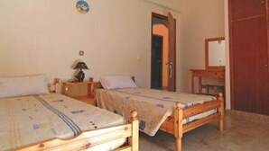 Unclassified image, 5 of 6, button - Haroula Apartments (Corfu)
