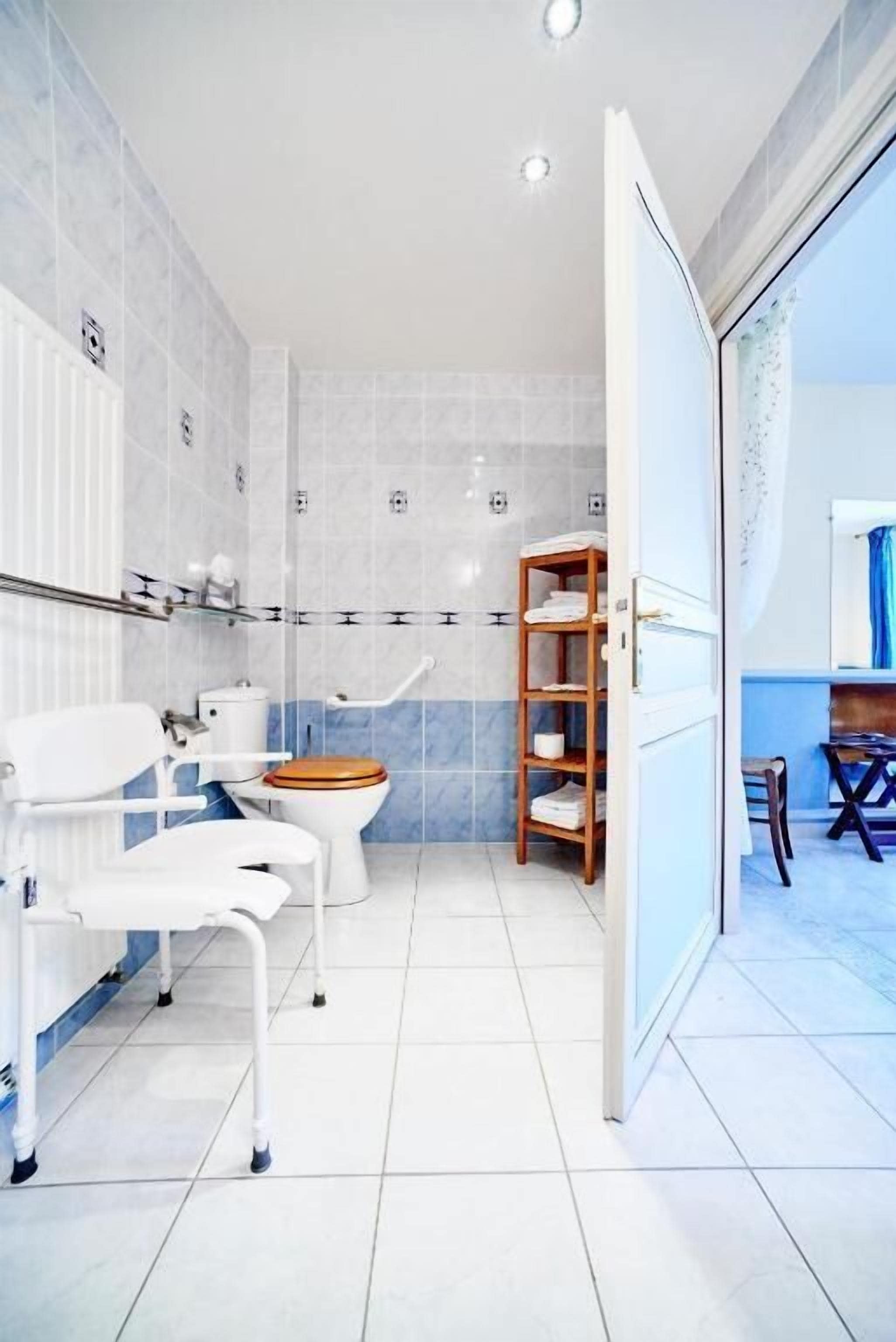 Hair dryer, towels, toilet paper