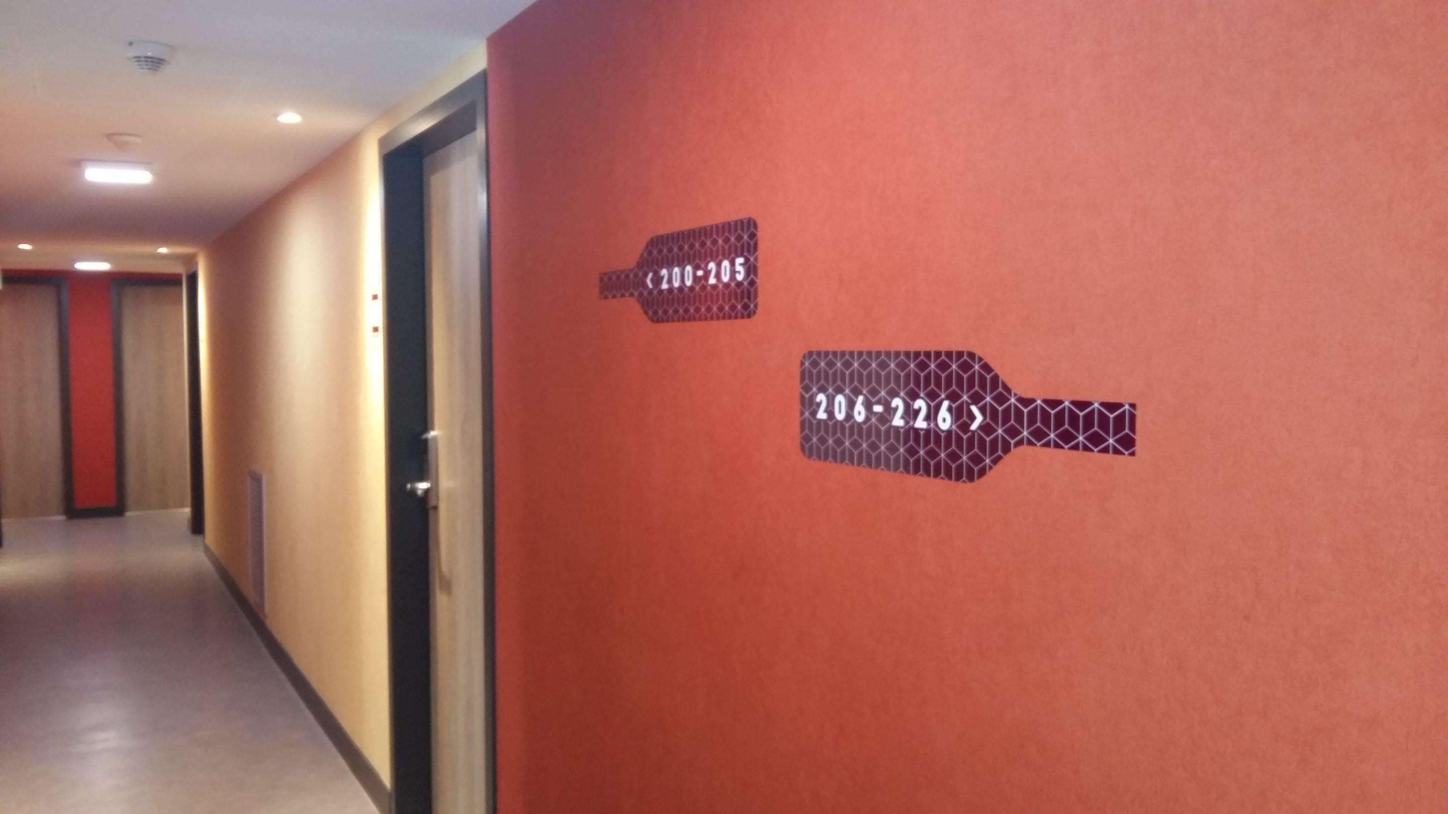 Foto - Appart-Hôtel Mer & Golf City Bordeaux Bassins à flot