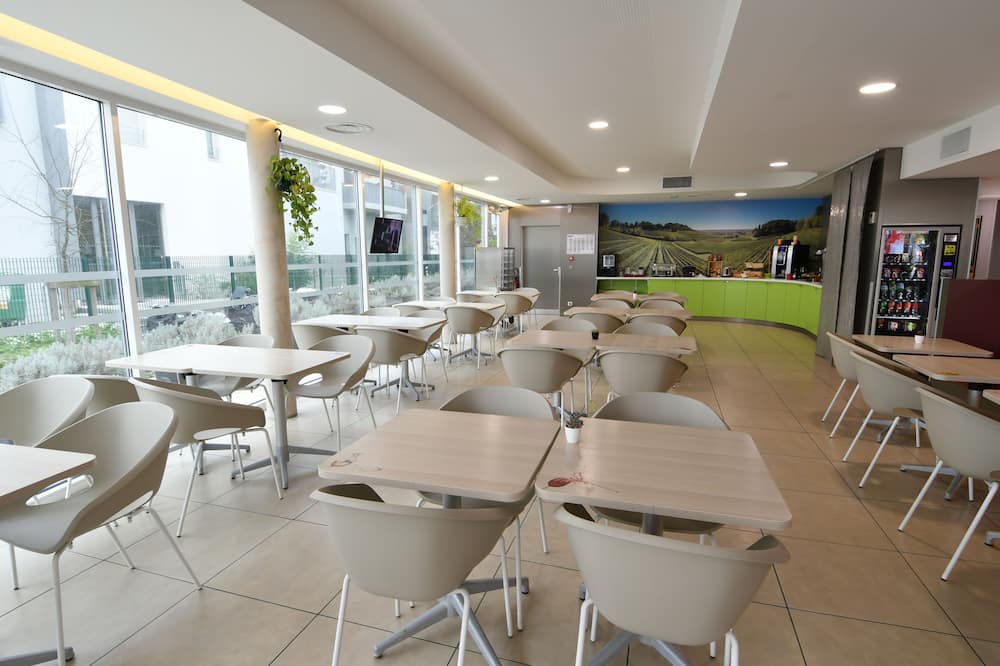 Appart Hôtel Mer & Golf City Bordeaux - Bassins à Flot