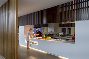 Tägliches inbegriffenes Frühstücksbuffet