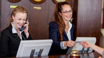 Borne des arrivées/des départs