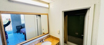 Cumberland Inn near downtown