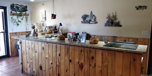 Reception - Buffalo Bill's Antlers Inn (Cody)