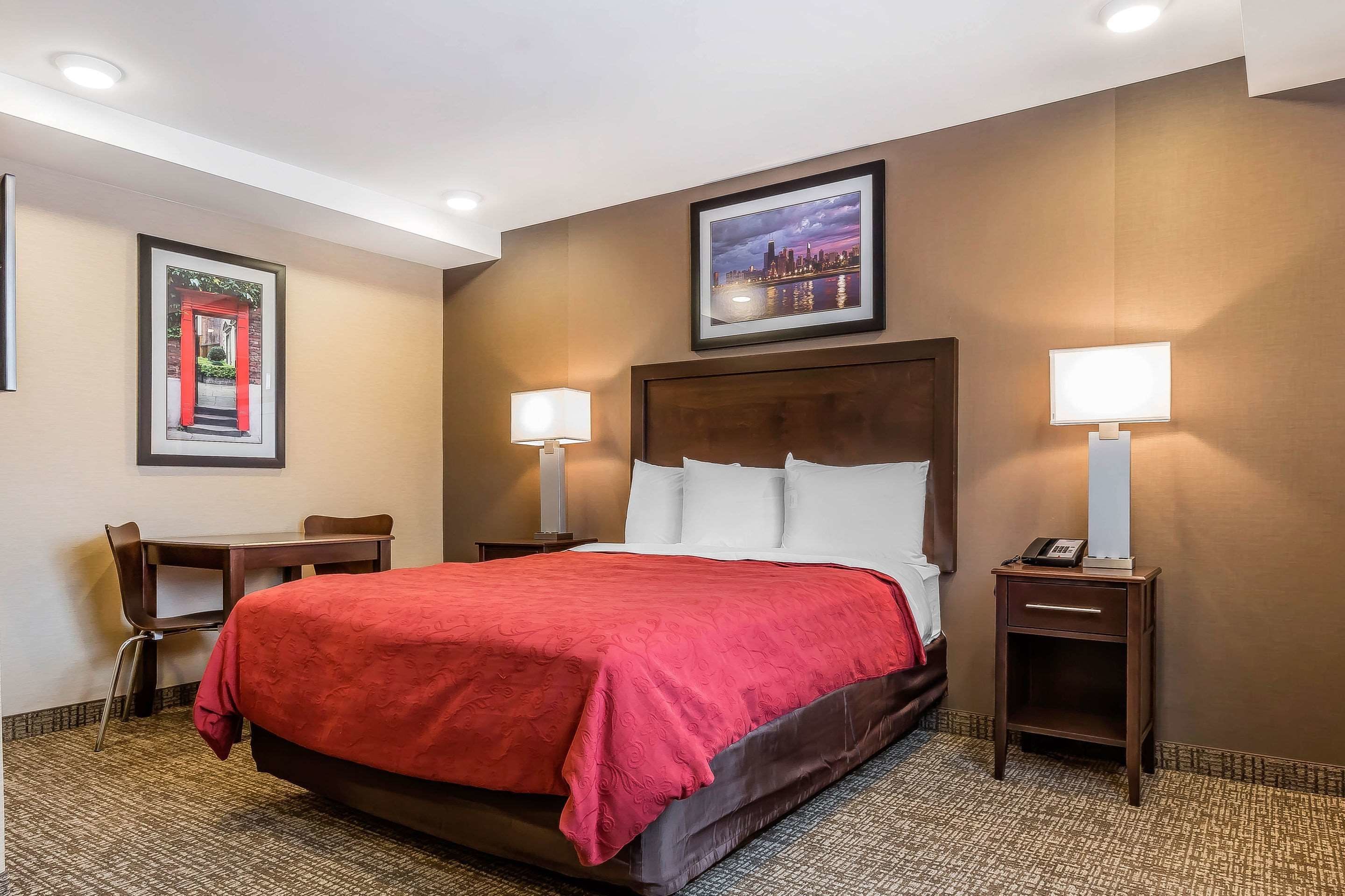 Photo - Rodeway Inn Chicago - Evanston