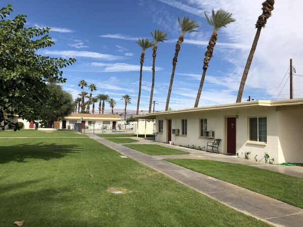 Exterior - Western Sands Motel (Indio)