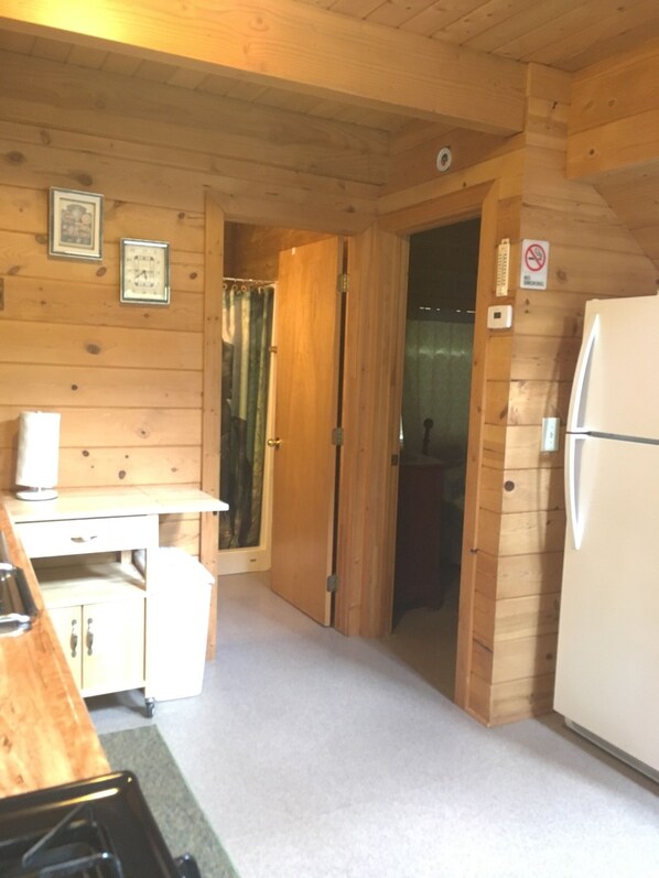基本小屋, 2 間臥室 | 私人廚房 | 大型雪櫃/冰箱、微波爐、焗爐、爐具