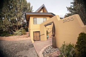 Exterior - The Inn at Thunder Mountain (Sedona)