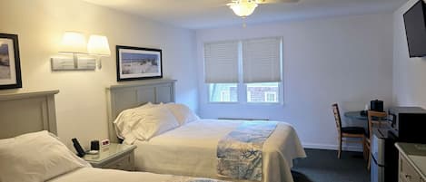 Chambre Standard, 1 chambre, non-fumeurs (2nd Floor, Non-Harborfront, 2 Queen) | Surmatelas, chambres insonorisées, Wi-Fi gratuit, draps fournis