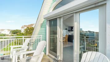 Suite Standard, 1 chambre, non-fumeurs (Suite 305, Private Deck, Harbor Front) | Terrasse/Patio